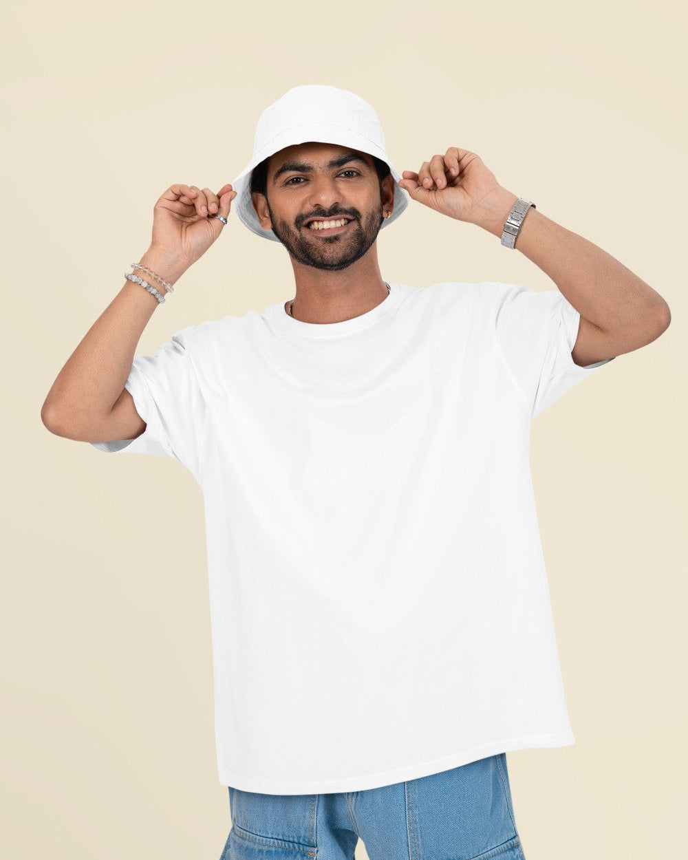 Male Model wearing the White oversized plain t-shirt for a casual look.