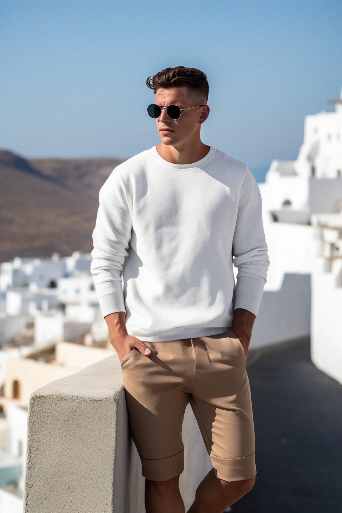 White Plain Sweatshirt