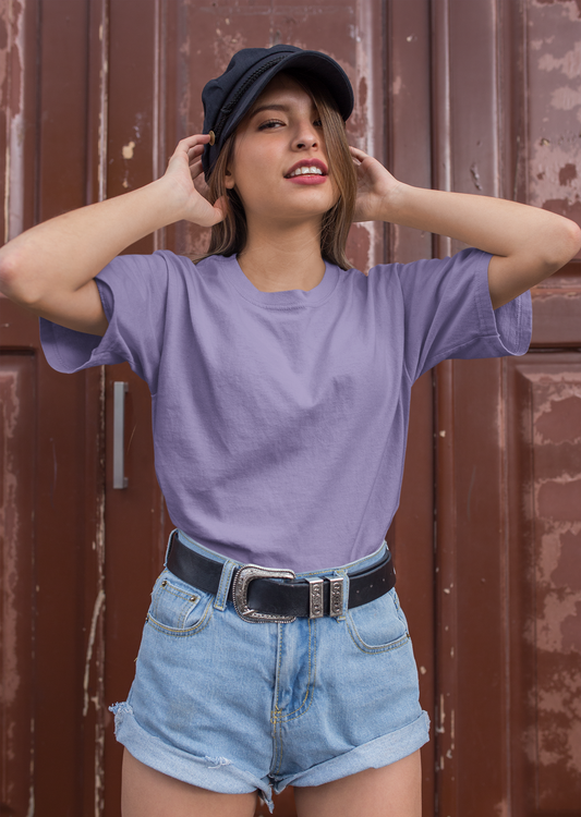 Female Model wearing the Lavender plain t-shirt.